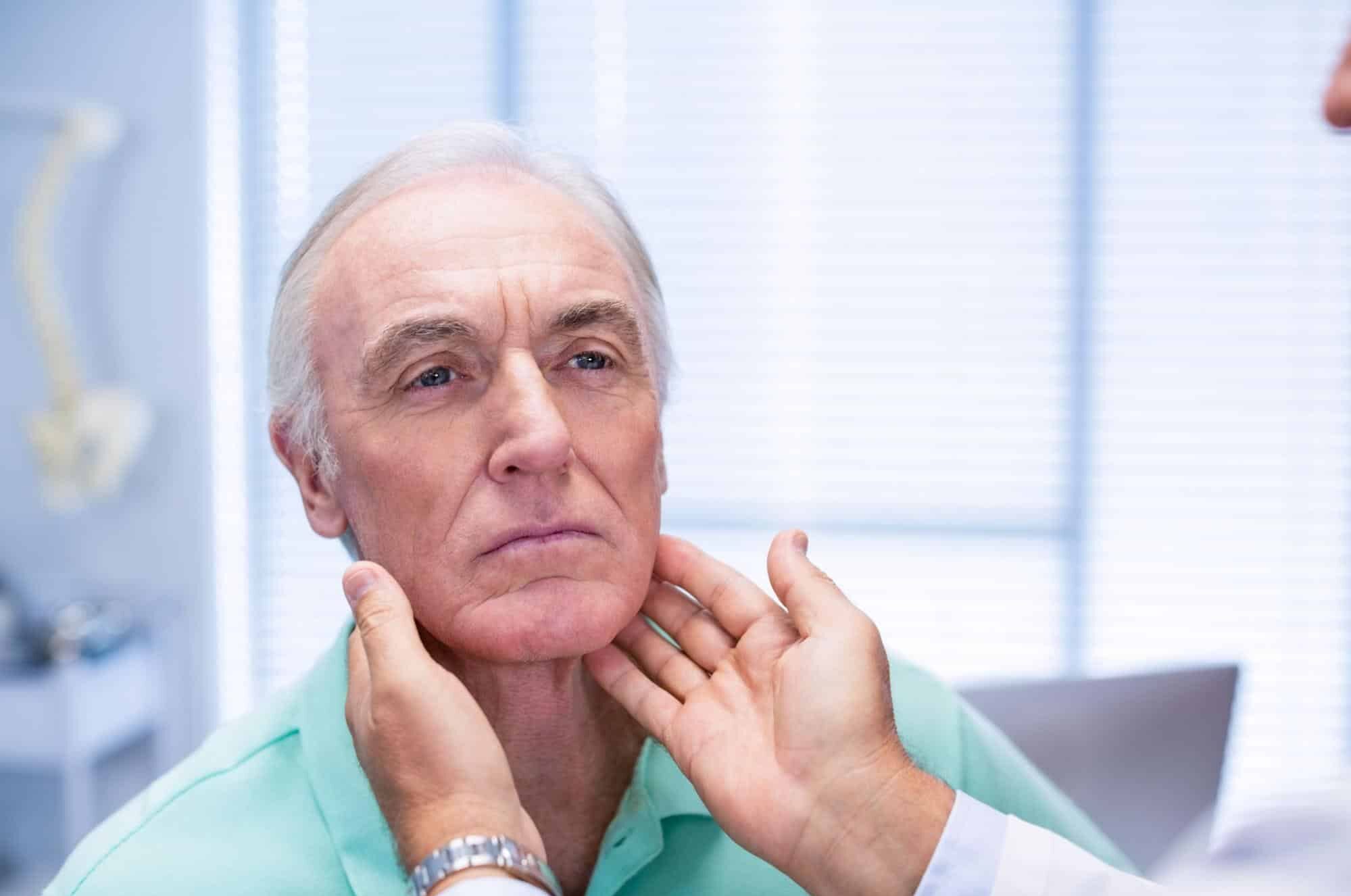 sintomas del tumor en las glandulas salivales